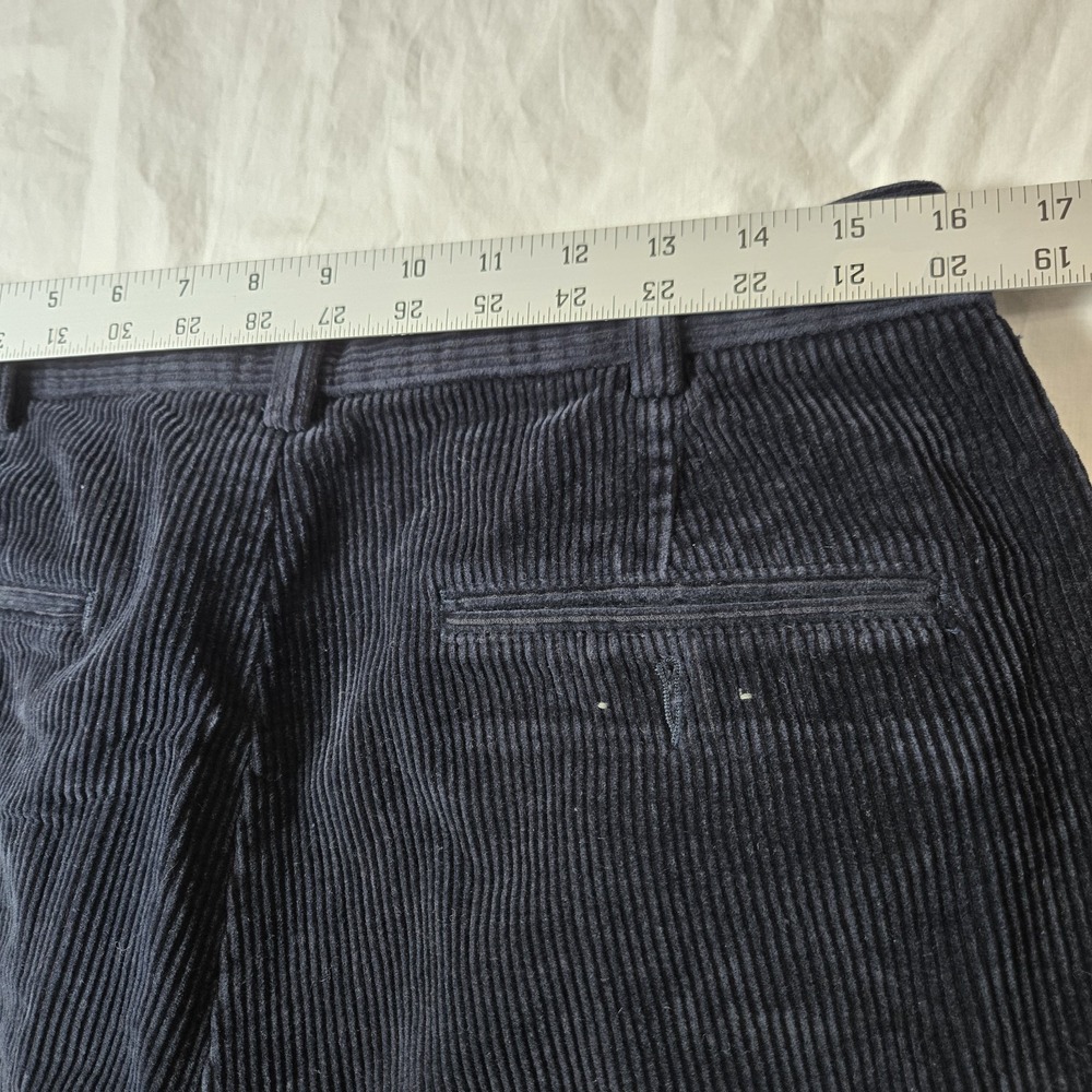 Jos A‎ Bank Corduroy Pants Tag 35x32 Measures 32x30 Pleated  Dark Navy Cuffed - Picture 11 of 11